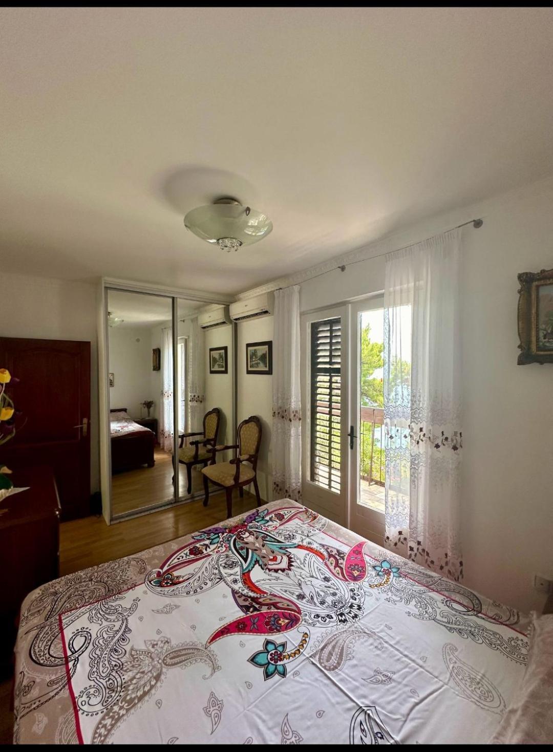 Apartment Botanicheskiy Sad سوتوموري المظهر الخارجي الصورة