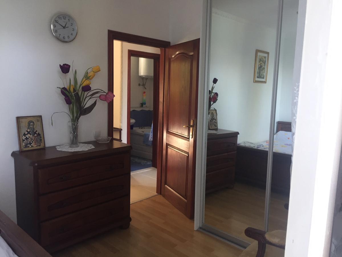 Apartment Botanicheskiy Sad سوتوموري المظهر الخارجي الصورة